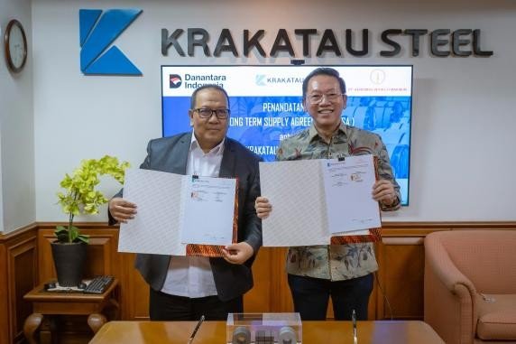 Perkuat Rantai Pasok Nasional, Krakatau Steel Group Tandatangani Perjanjian Pasokan Jangka Panjang (LTSA) dengan Kerismas Group
