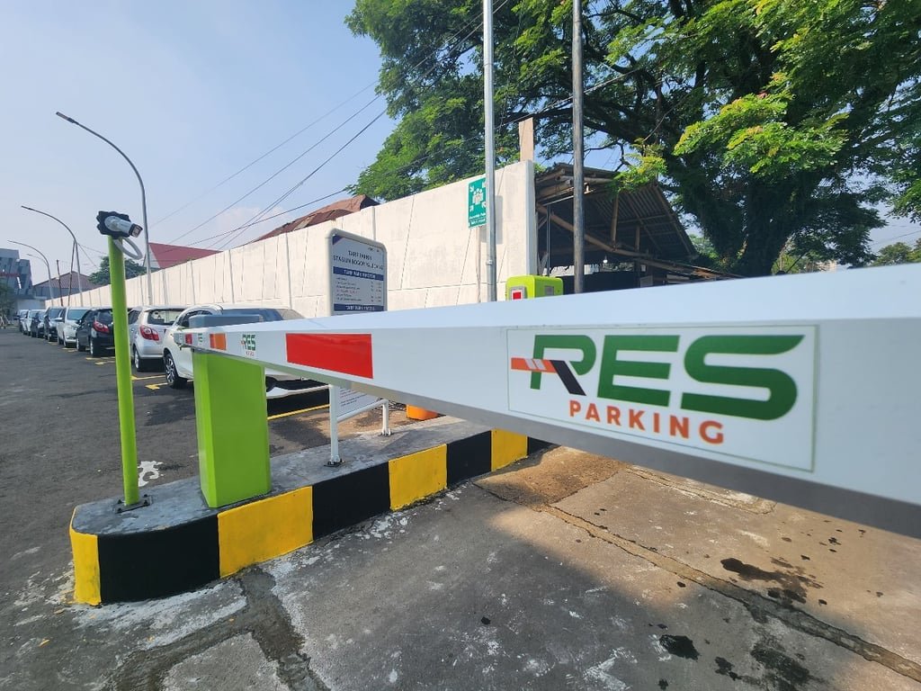 KAI Services Implementasikan COMBO to E-Parking, Perkuat Transformasi Digital dan Dukungan Ekosistem Layanan KAI