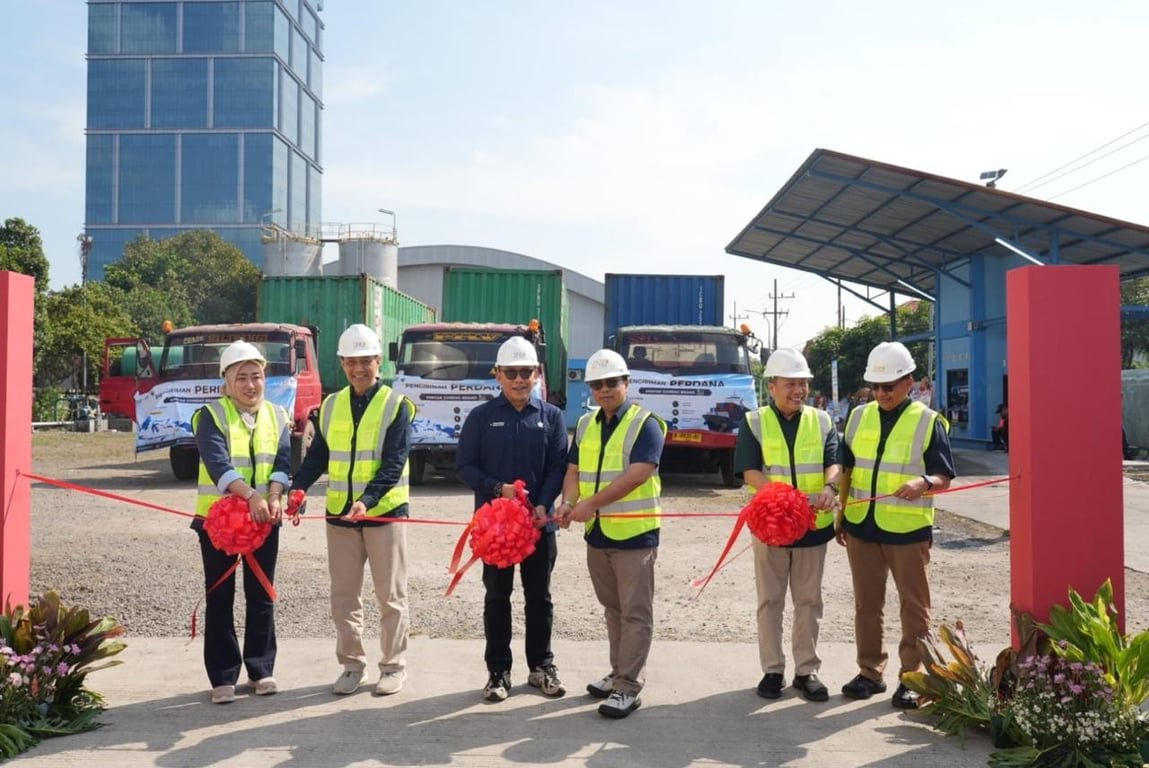 Holding Perkebunan Nusantara Percepat Distribusi Minyak Goreng ke Indonesia Timur melalui Fasilitas Pengemasan Baru di Surabaya