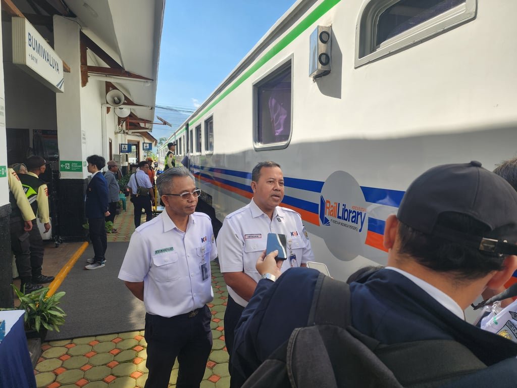 KAI Daop 2 Bandung Adakan Pengobatan Gratis Dengan Rail Clinic di Stasiun Bumiwaluya