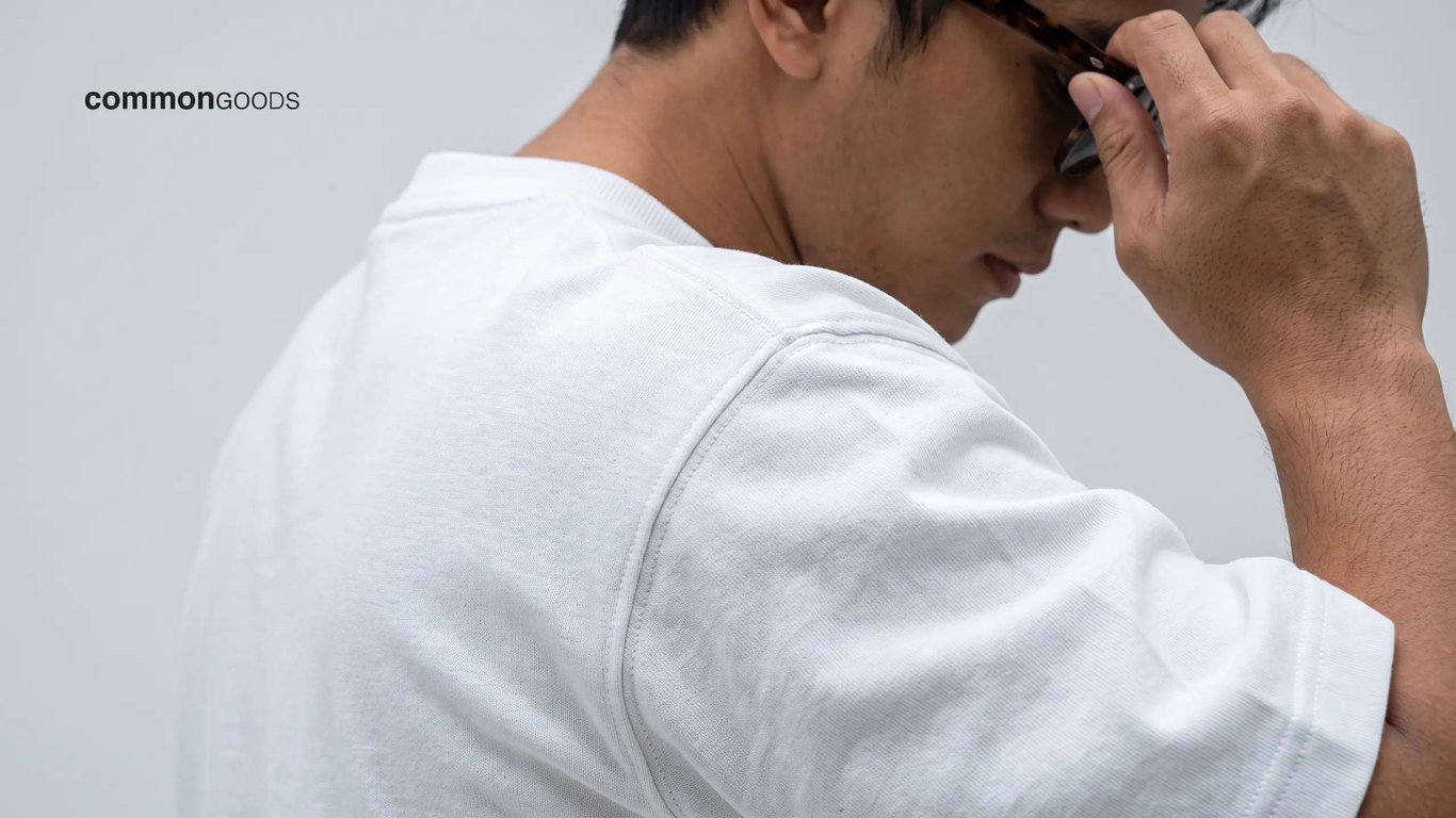 Saatnya Berhenti Membeli Pakaian yang Hanya “Oke” di Awal