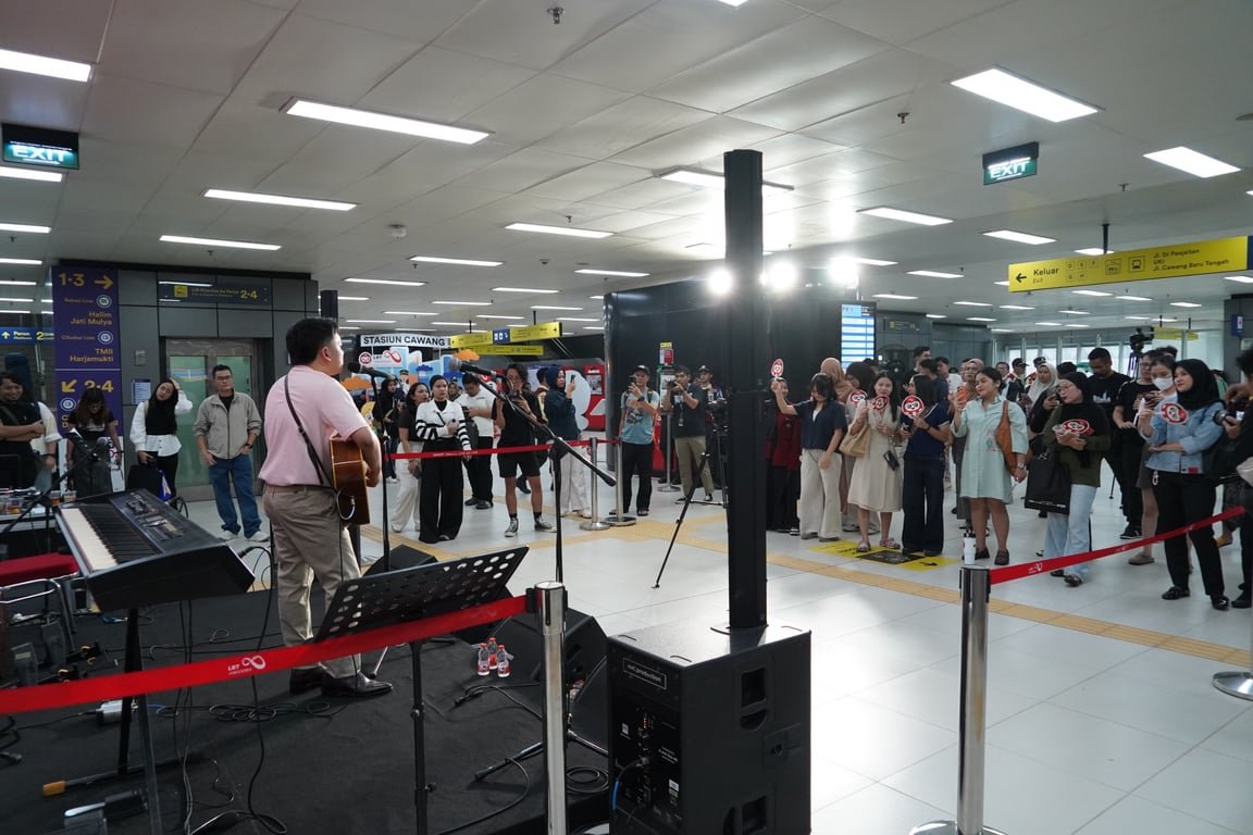 LRT Jabodebek Ubah Stasiun Menjadi Ruang Publik, Music on Track Hadirkan Pengalaman Baru bagi Pengguna