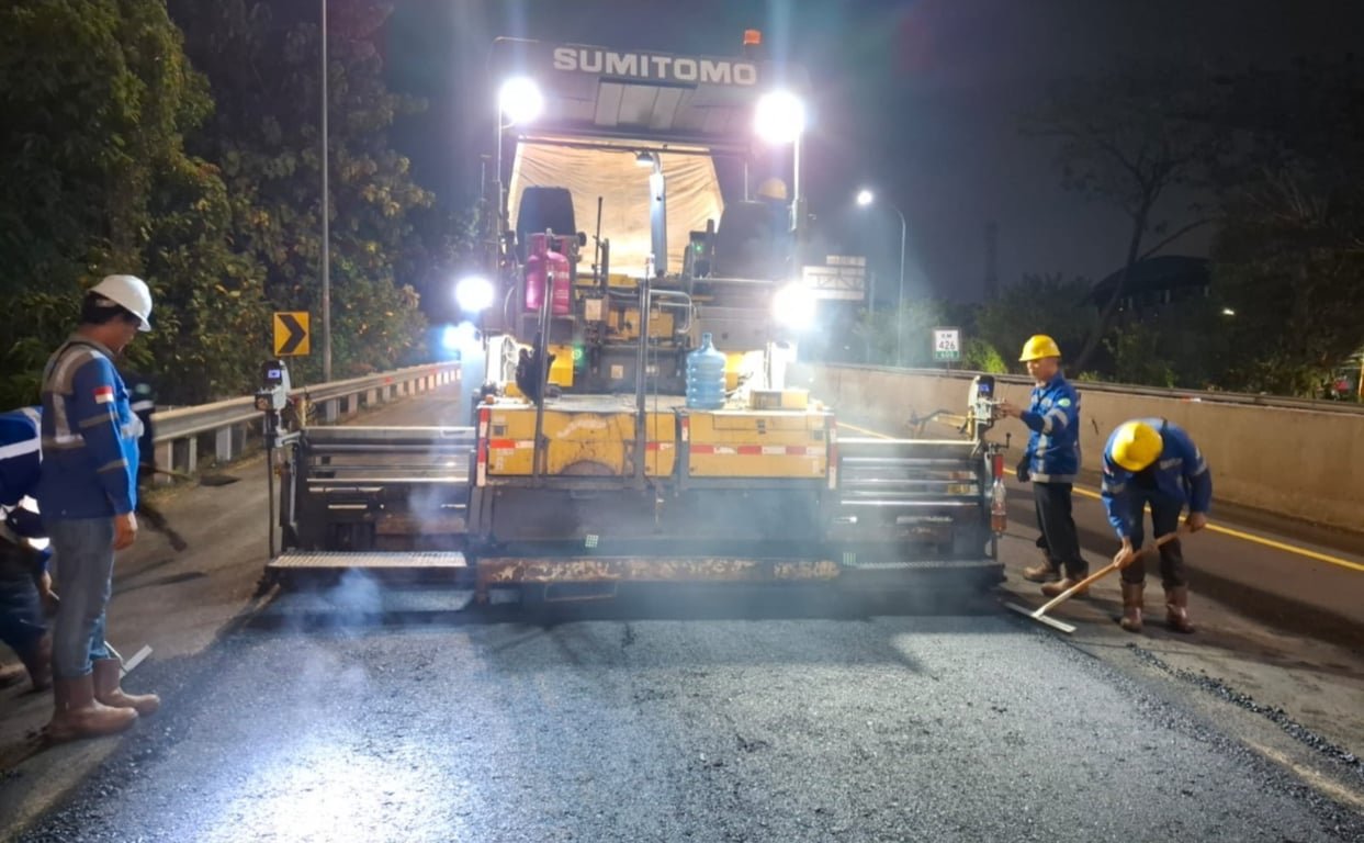 Tingkatkan Keandalan Jalan Tol, PT Jasamarga Tollroad Maintenance Laksanakan Pekerjaan Preservasi di Ruas Jalan Tol Semarang