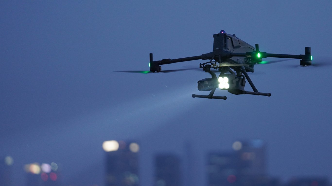 DJI Matrice 400: Platform Drone Enterprise Multi-Payload untuk Semua Industri
